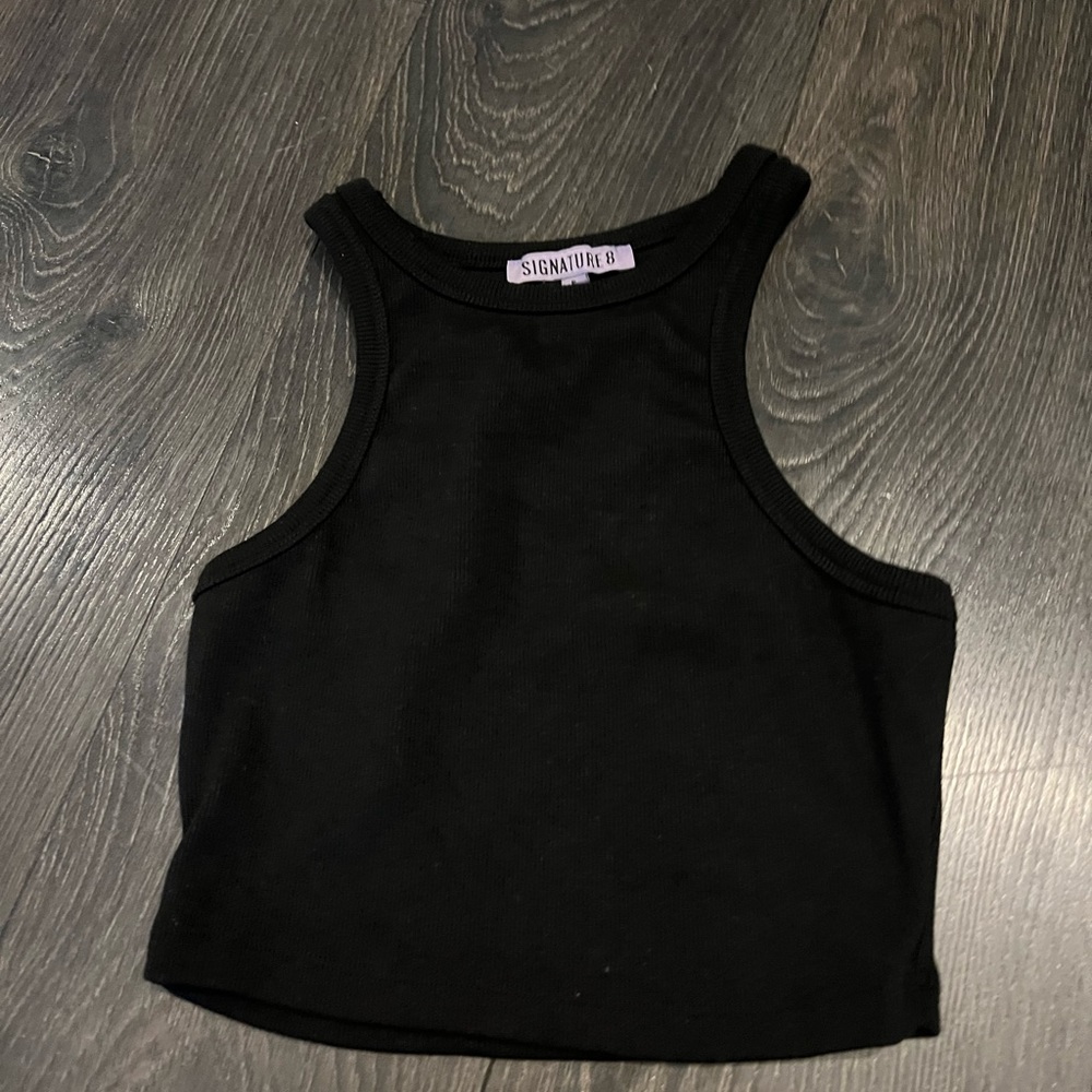 Signature 8 Black Cropped Tank Top